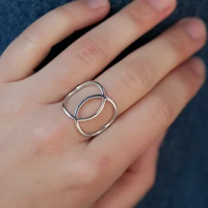 Bague 2 ronds entrelacés en argent