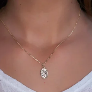 Collier Médaille Croix plaqué or