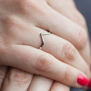 Bague triangle en argent véritable